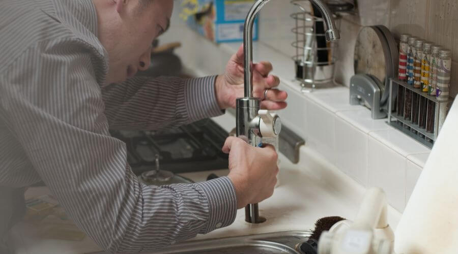 Local water heater installation in Fox Lake, IL